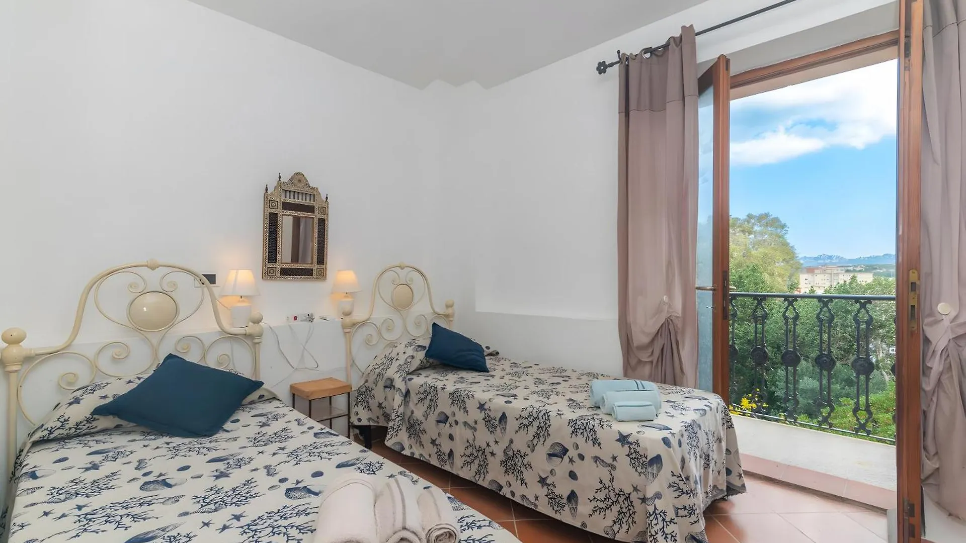 Vila Residenza Le Giare La Maddalena  0*, La Maddalena (Sassari) Itálie